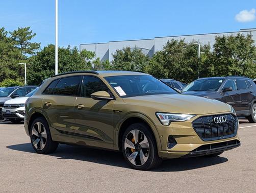 2023 Audi e-tron Premium Plus quattro