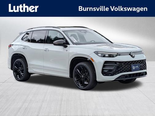 Opal White Pearl 2025 Volkswagen Tiguan 2.0T SE R-Line Black 4MOTION