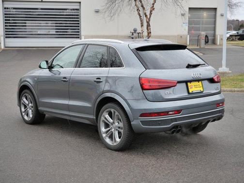 Monsoon Gray Metallic 2016 Audi Q3 2.0T Premium Plus