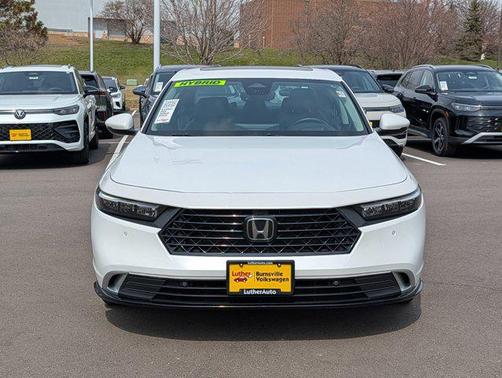 Platinum White Pearl 2023 Honda Accord Hybrid Touring