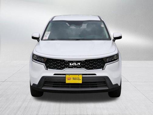 2022 Kia Sorento LX