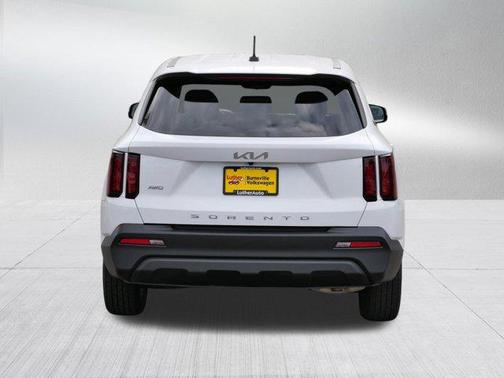 2022 Kia Sorento LX