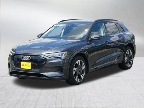 2021 Audi e-tron Premium