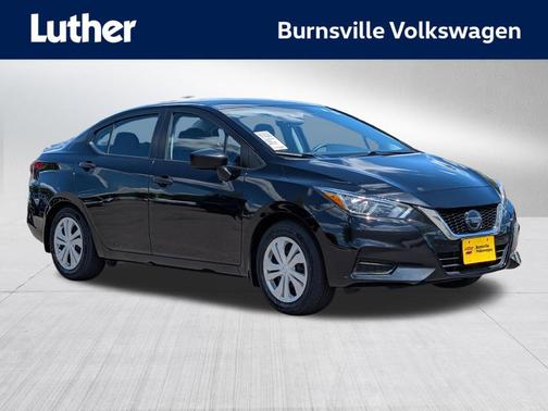 Super Black 2020 Nissan Versa 1.6 S