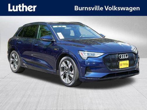 2022 Audi e-tron Premium