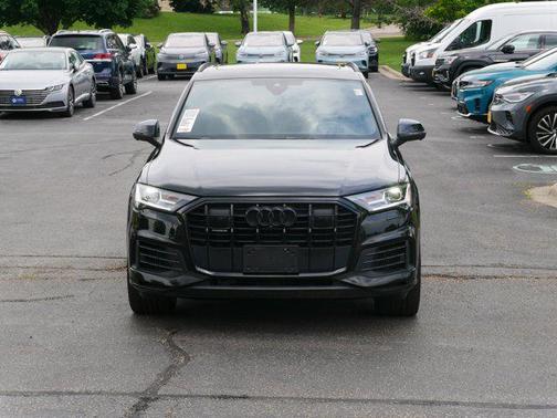 2022 Audi Q7 55 Prestige
