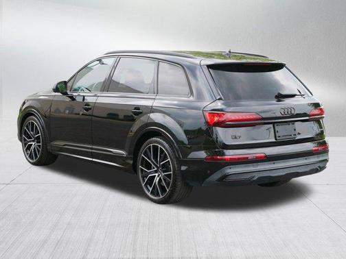 2022 Audi Q7 55 Prestige