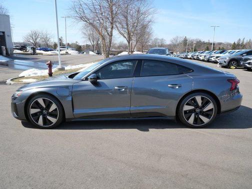 2023 Audi e-tron GT Prestige quattro