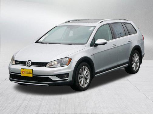 2017 Volkswagen Golf Alltrack TSI SE