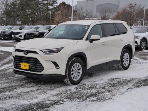 2024 Toyota Grand Highlander XLE