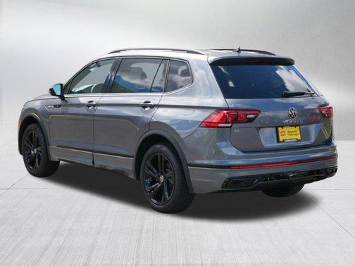 2024 Volkswagen Tiguan 2.0T SE R-Line Black 4MOTION