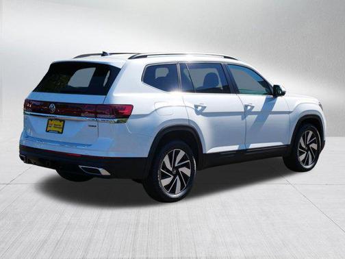2026 Volkswagen Atlas 2.0T SE w/Technology 4MOTION
