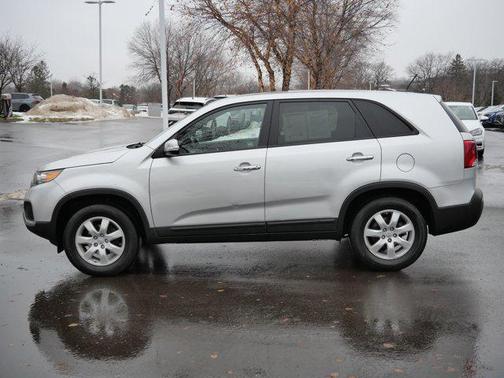 2012 Kia Sorento LX