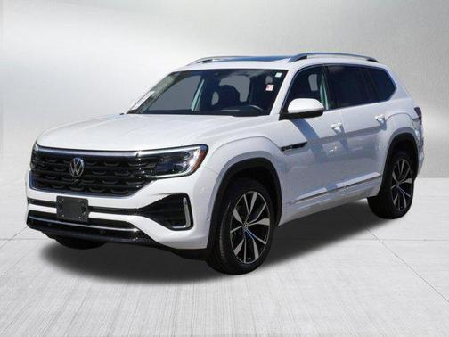 Opal White Pearl 2024 Volkswagen Atlas 2.0T SEL Premium R-Line 4MOTION