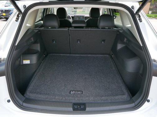 2025 Volkswagen Tiguan 2.0T SE 4MOTION
