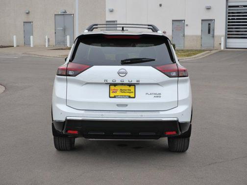 2024 Nissan Rogue Platinum