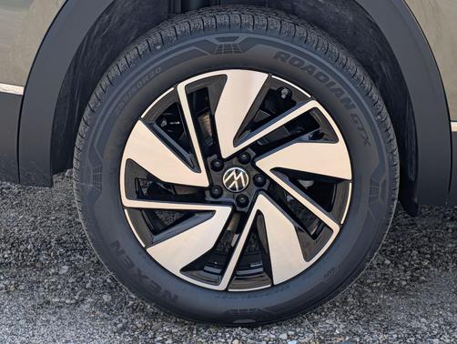 avocado green pearl 2026 Volkswagen Atlas 2.0T SEL
