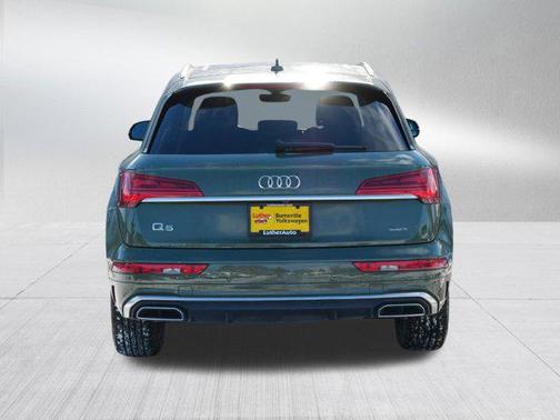 2024 Audi Q5 45 S line Premium Plus