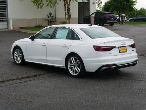2023 Audi A4 45 S line Premium Plus