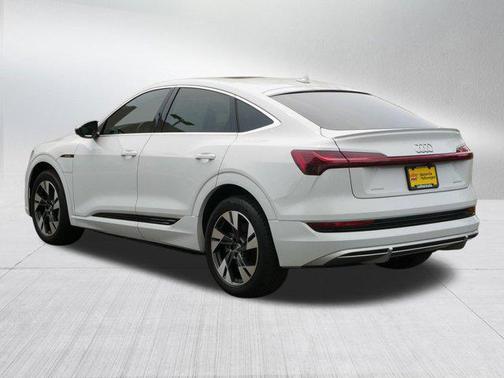 2021 Audi e-tron Sportback Premium