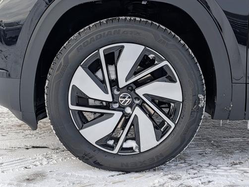 deep black pearl 2026 Volkswagen Atlas 2.0T SEL