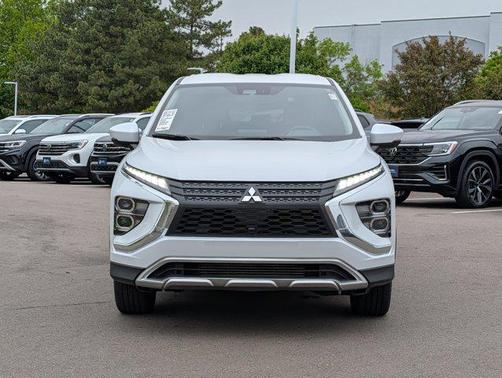 White Diamond 2025 Mitsubishi Eclipse Cross SE