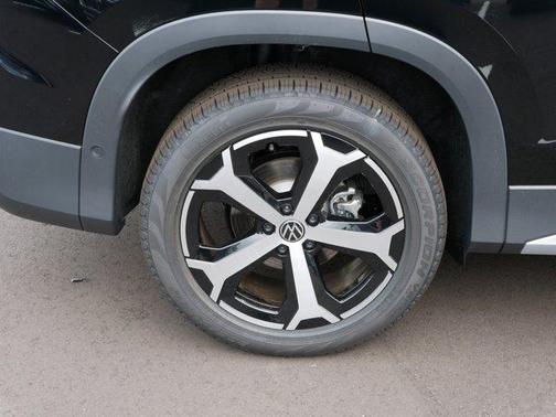 2025 Volkswagen Tiguan 2.0T SE 4MOTION