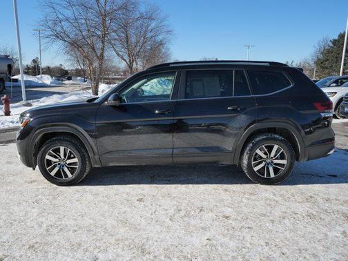 2022 Volkswagen Atlas 2.0T SE