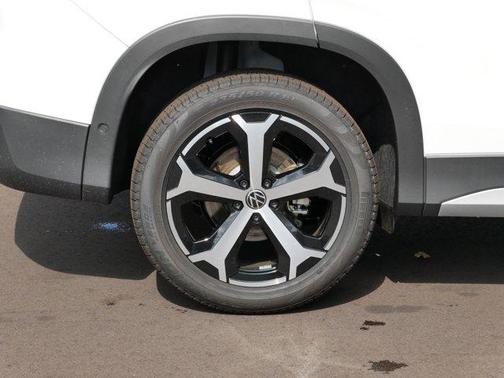 2025 Volkswagen Tiguan 2.0T SE 4MOTION