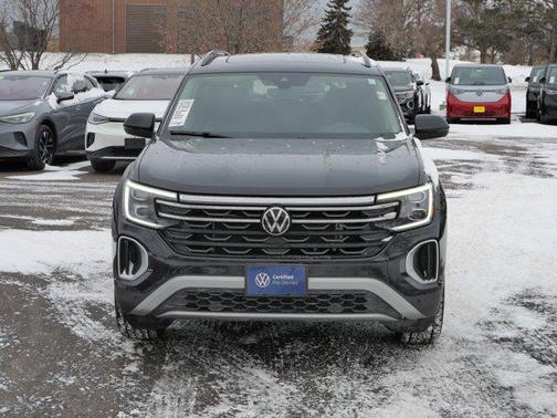 2024 Volkswagen Atlas 2.0T SE w/Technology 4MOTION