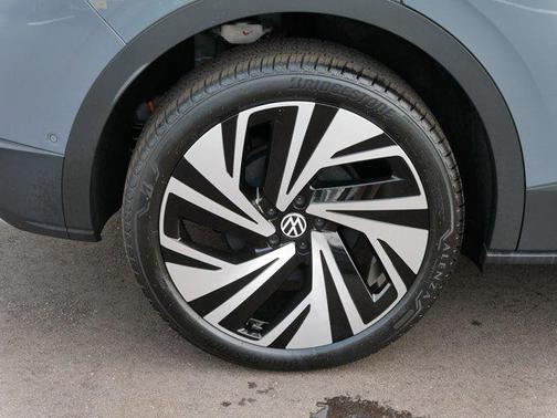 2025 Volkswagen ID.4 Pro S Plus