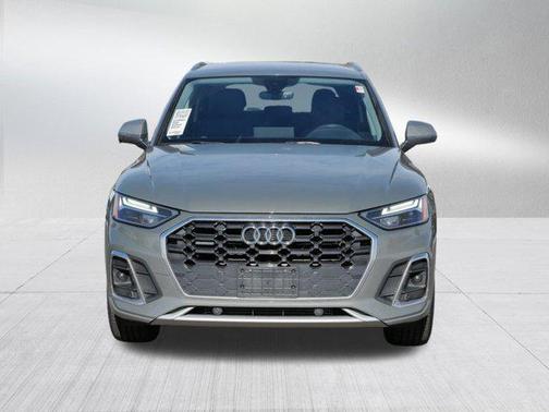 2023 Audi Q5 45 S line Premium