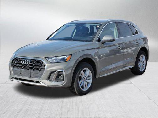 2023 Audi Q5 45 S line Premium