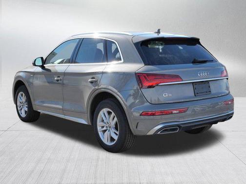 2023 Audi Q5 45 S line Premium