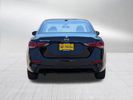 Super Black 2025 Nissan Sentra SV