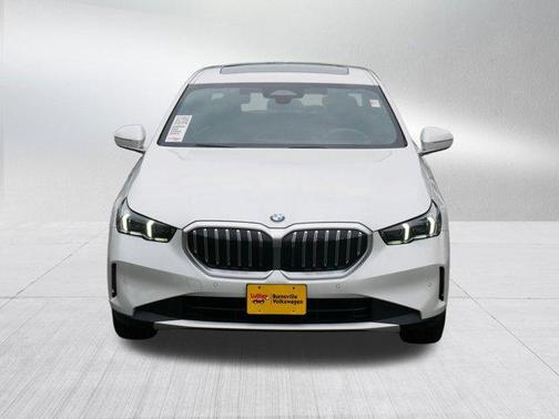 2025 BMW 540 i xDrive