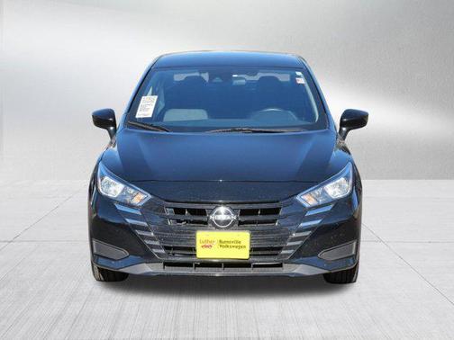 2023 Nissan Versa 1.6 SV