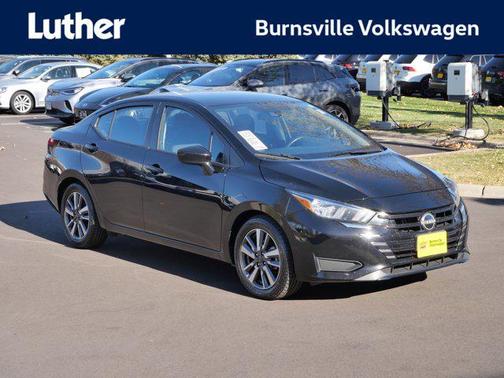 2023 Nissan Versa 1.6 SV