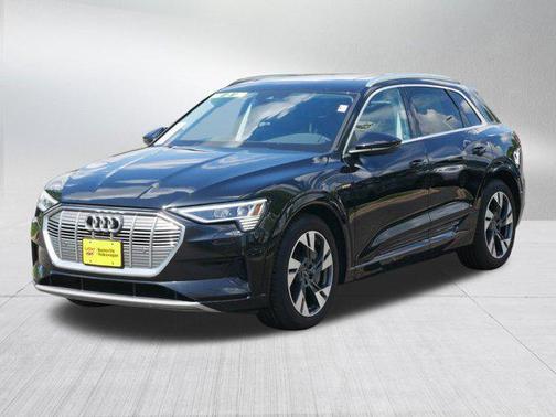 2021 Audi e-tron Premium