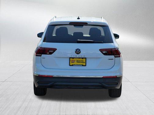 2024 Volkswagen Tiguan 2.0T SE 4MOTION