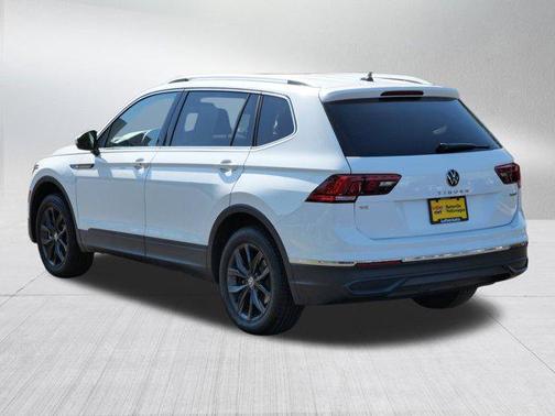 2024 Volkswagen Tiguan 2.0T SE 4MOTION