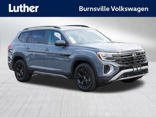 Pure Gray 2024 Volkswagen Atlas 2.0T SE w/Technology 4MOTION