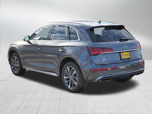2023 Audi Q5 45 S line Premium Plus
