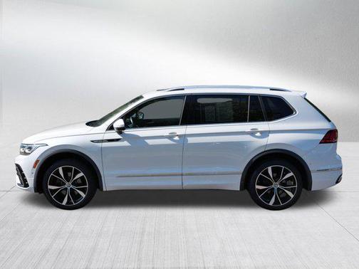 2022 Volkswagen Tiguan 2.0T SEL R-Line 4MOTION