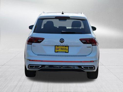 2022 Volkswagen Tiguan 2.0T SEL R-Line 4MOTION