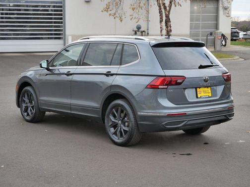 2024 Volkswagen Tiguan 2.0T SE 4MOTION