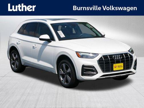 2022 Audi Q5 40 Premium Plus