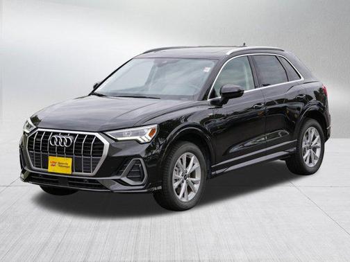 2023 Audi Q3 Premium 45 TFSI S line quattro Tiptronic