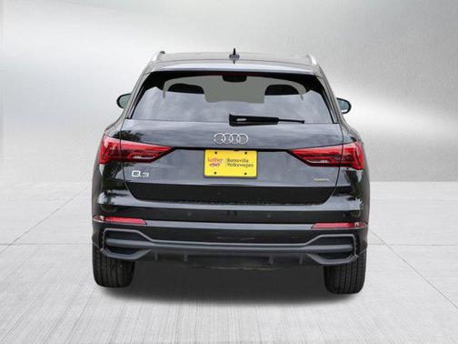 2023 Audi Q3 Premium 45 TFSI S line quattro Tiptronic