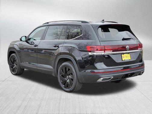 2025 Volkswagen Atlas 2.0T SE w/Technology 4MOTION